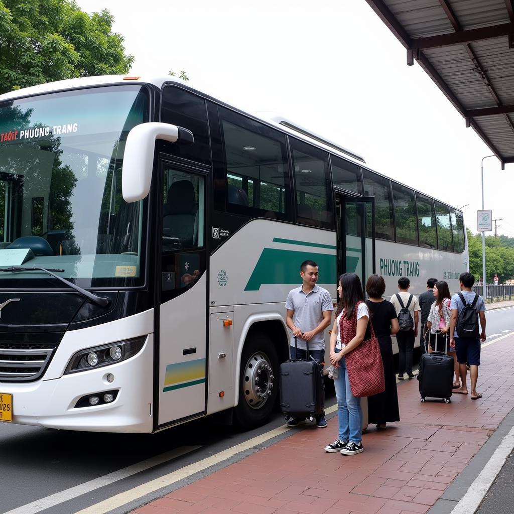 Lịch Xe Buýt Phương Trang Huế: Thông Tin Tuyến Xe và Kinh Nghiệm Di Chuyển