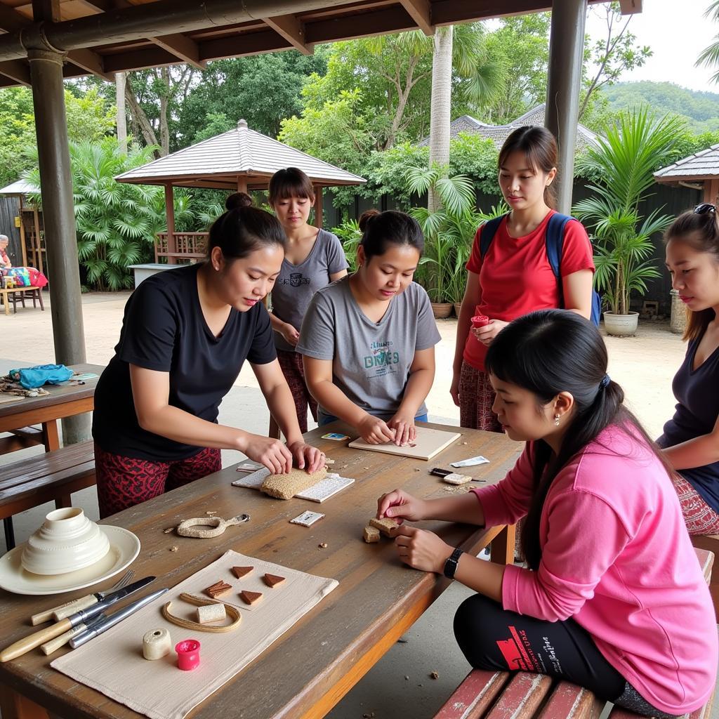 Du khách trải nghiệm văn hóa địa phương tại cù lao Phước Thiện